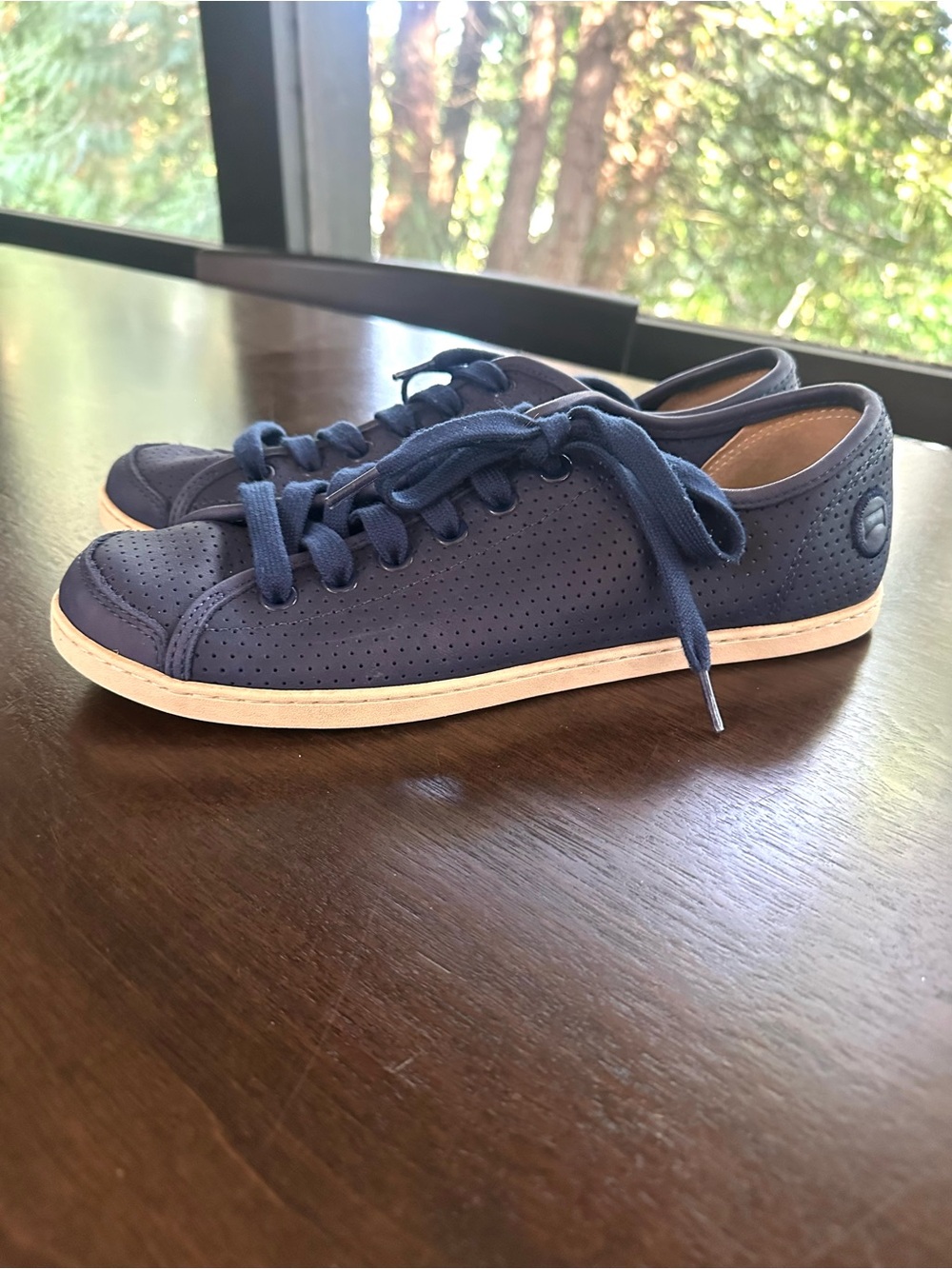 Camper Navy Blue Uno Perforated Lace Up Low Profile Men’s Sneakers 44 10.5